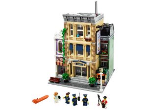 LEGO Icons 10278 - Polizeistation - Produktbild 01