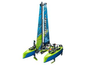 LEGO Technic 42105 - Katamaran - Produktbild 01