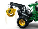 LEGO Technic 42157 - John Deere 948L-II Skidder - Produktbild 07